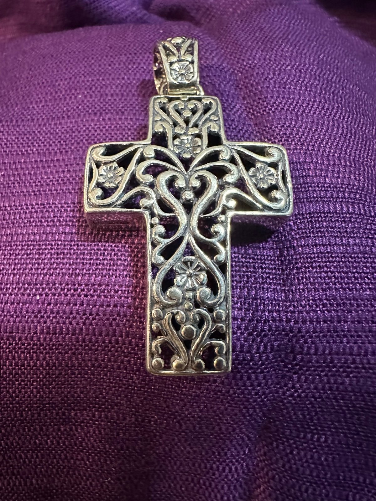 925 Sterling Silver Carolyn Pollock Filigree Cross Pendant