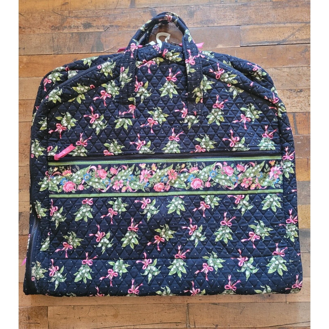 VERA BRADLEY Retired 2004 Hanging Garment Bag - New Hope Black w/ Pink Ribbons