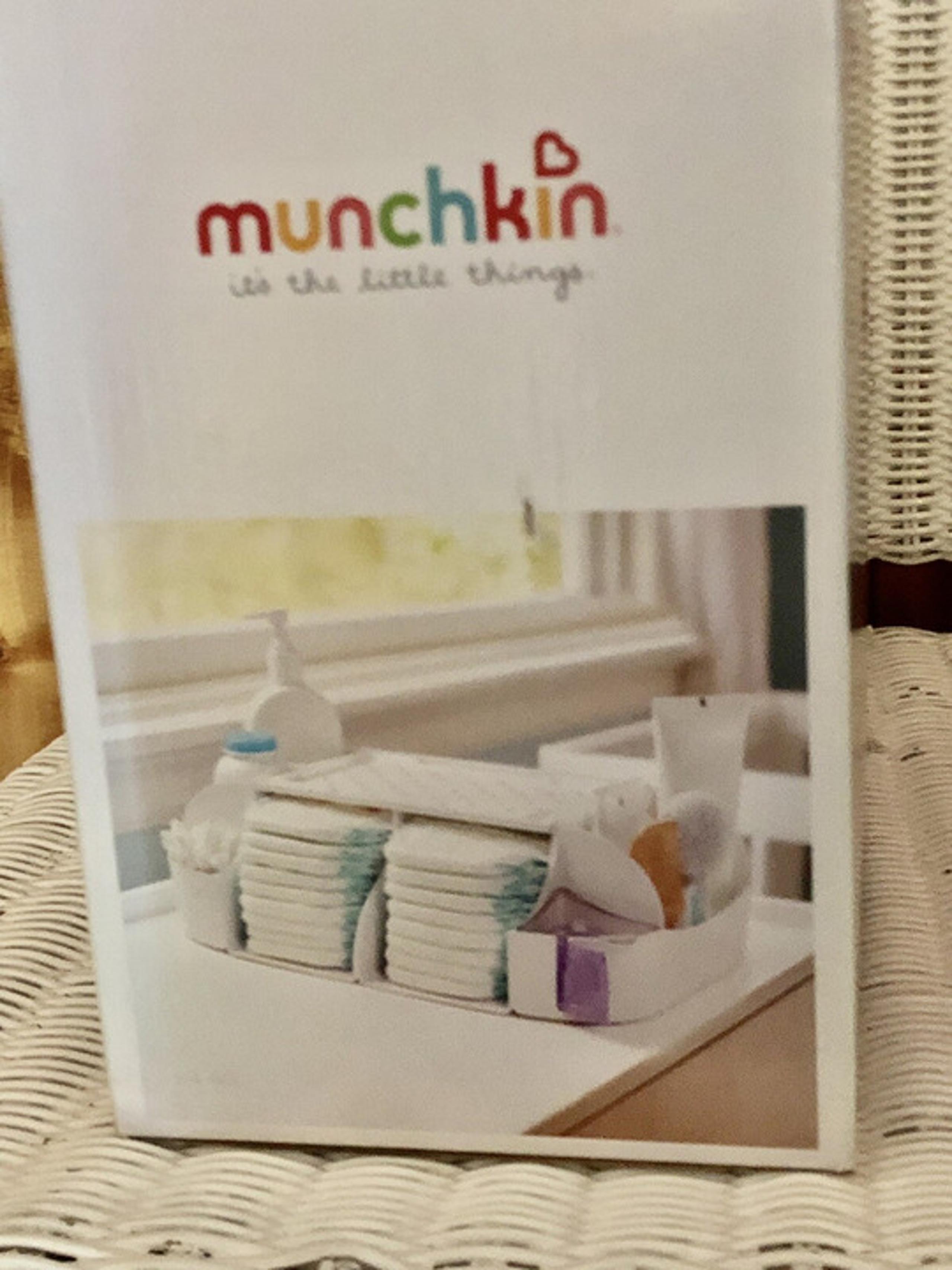 New Munchkin Diaper Change Organizer W16in x H5in x D9in