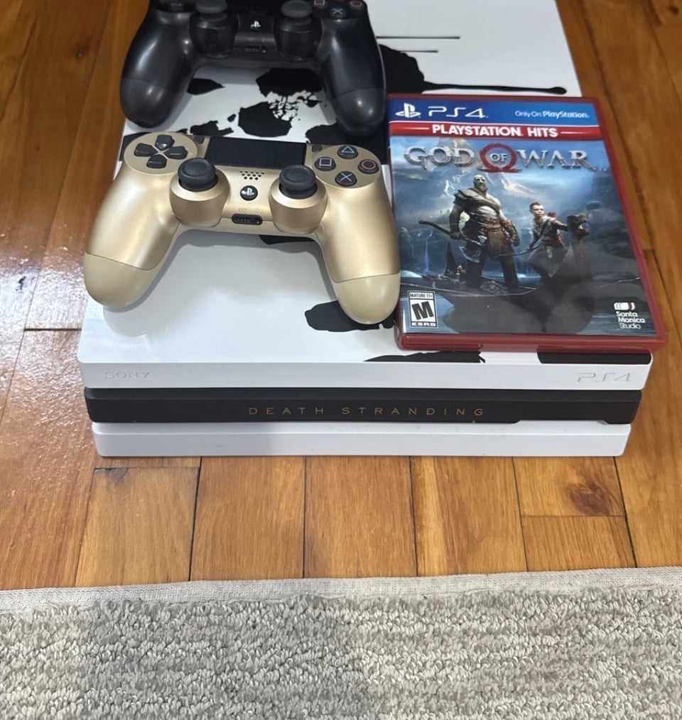 Death stranding PlayStation pro ,with 2 controllers and God of war