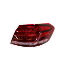 Mercedes-Benz E Class Tail Light 2015 2016 Passenger Side Outer Sedan