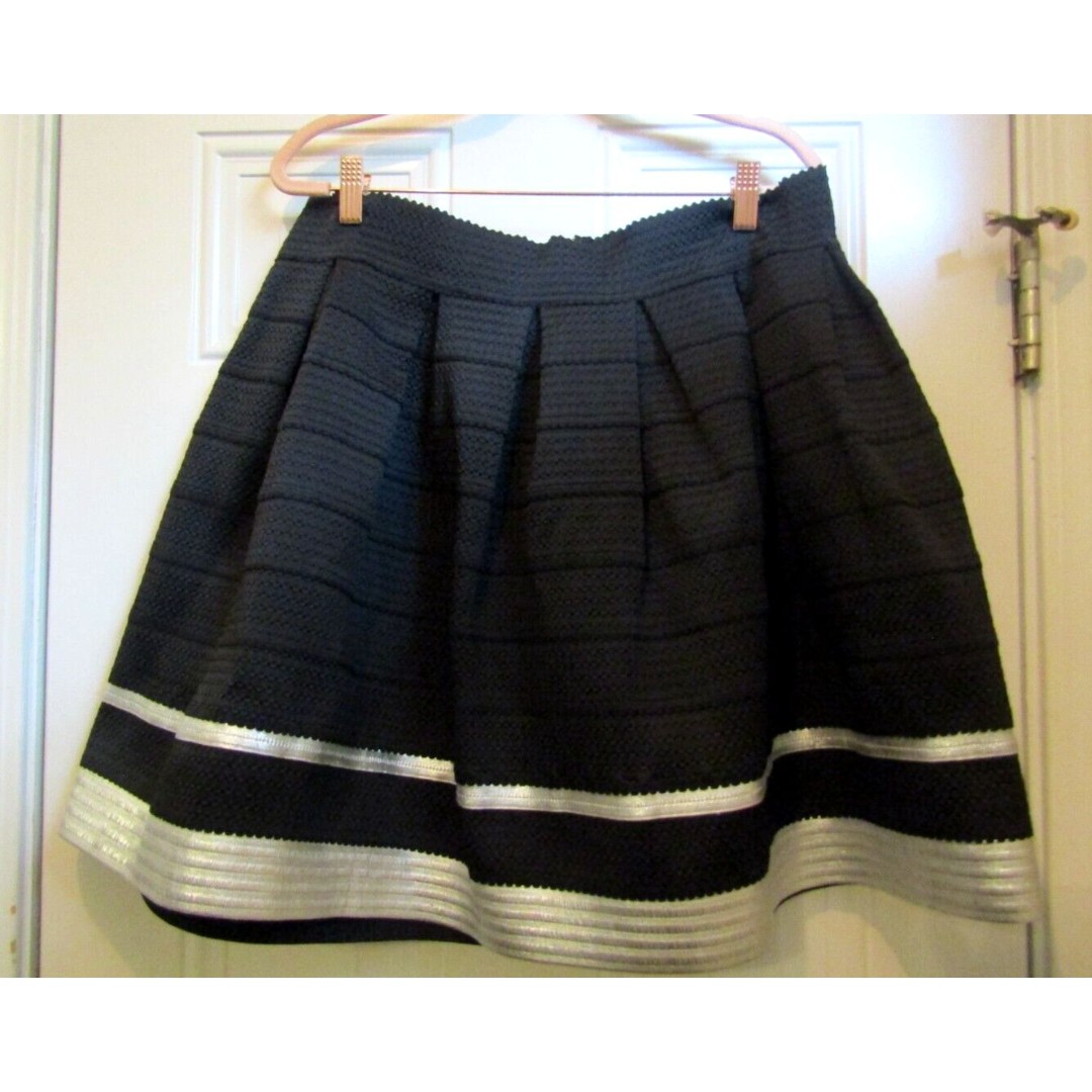 NWOT Ashley Stewart Black A Line Mini Skirt Silver Metallic Trim Flared Size 18
