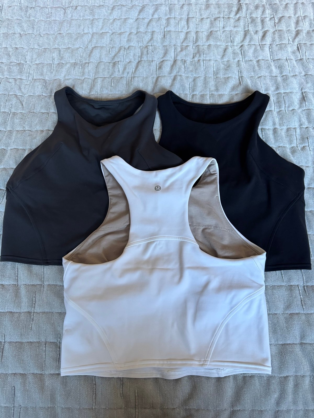 BUNDLE Lululemon Tanks