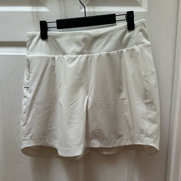 Free Fly white athletic tennis skirt Breeze Skort 15 medium