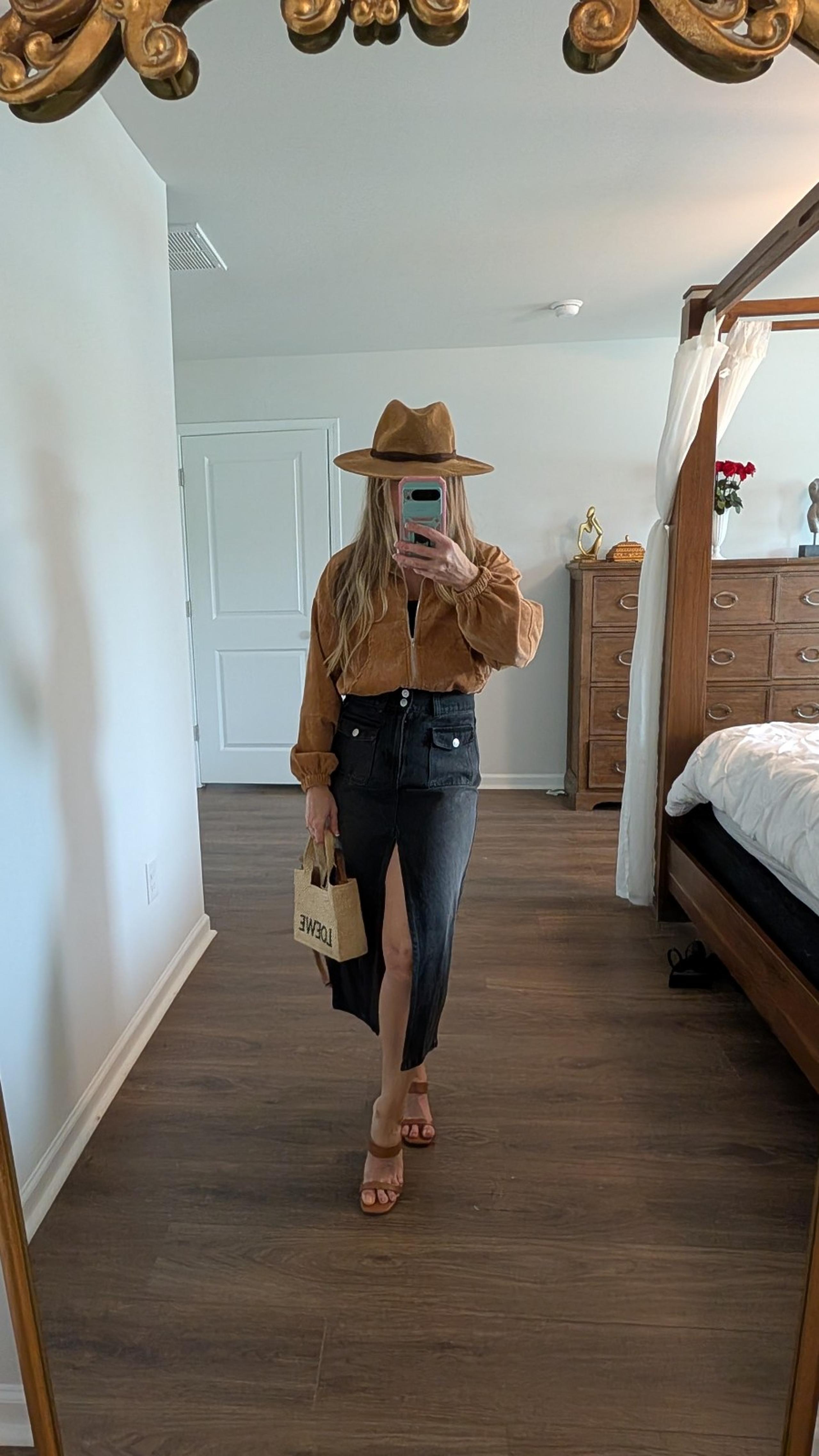 Shein Camel tan zip up crop jacket sz Small