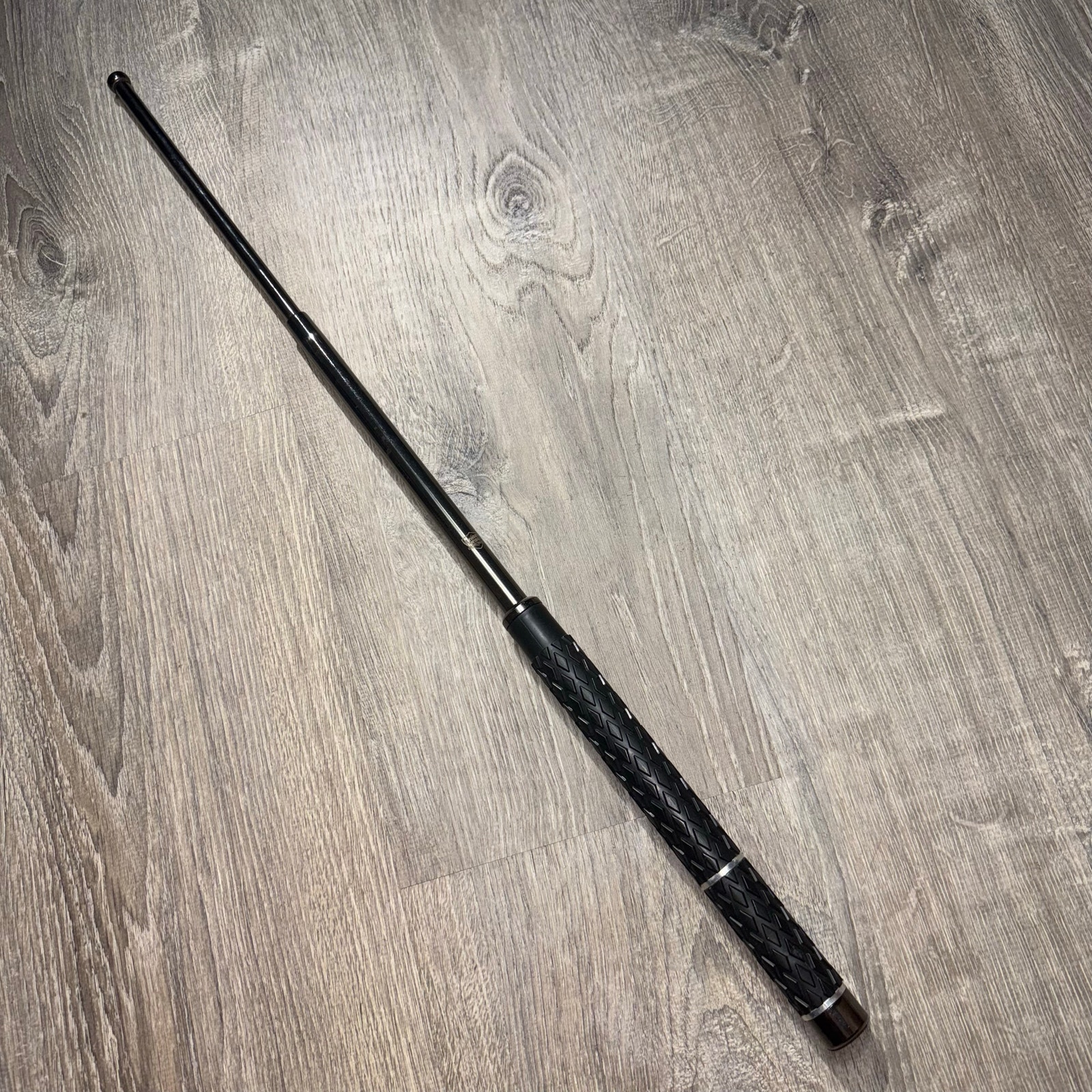 Streetwise “Dark Night” Telescoping Solid Steel Tool 10”–30” Black Excellent
