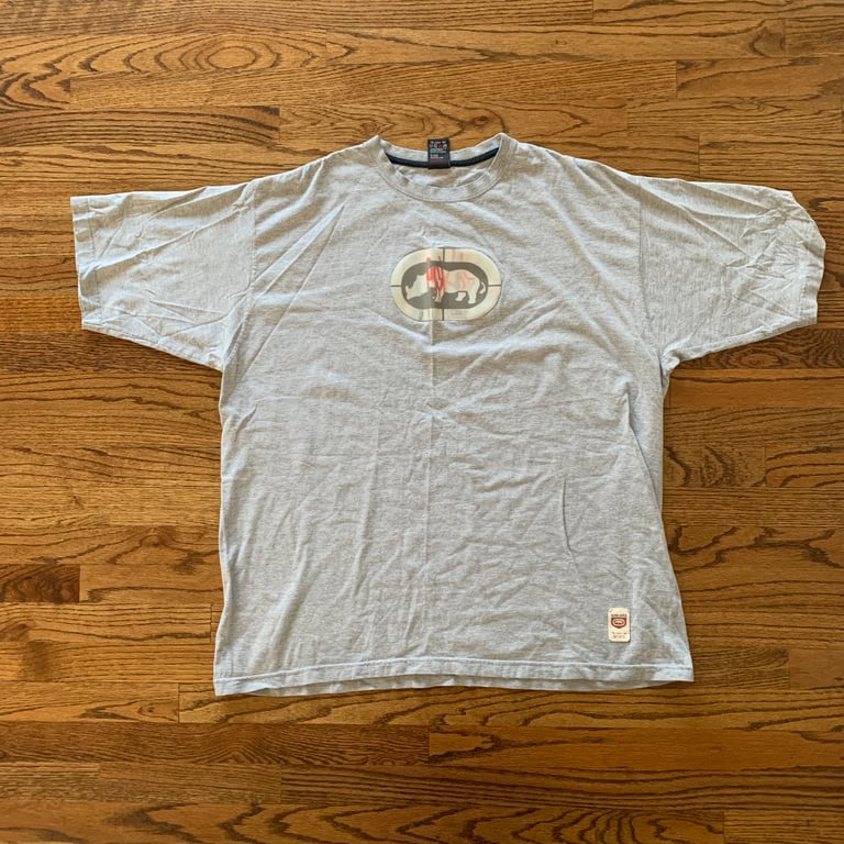 Y2K Ecko Untld Holographic Logo Baggy Skater Tee