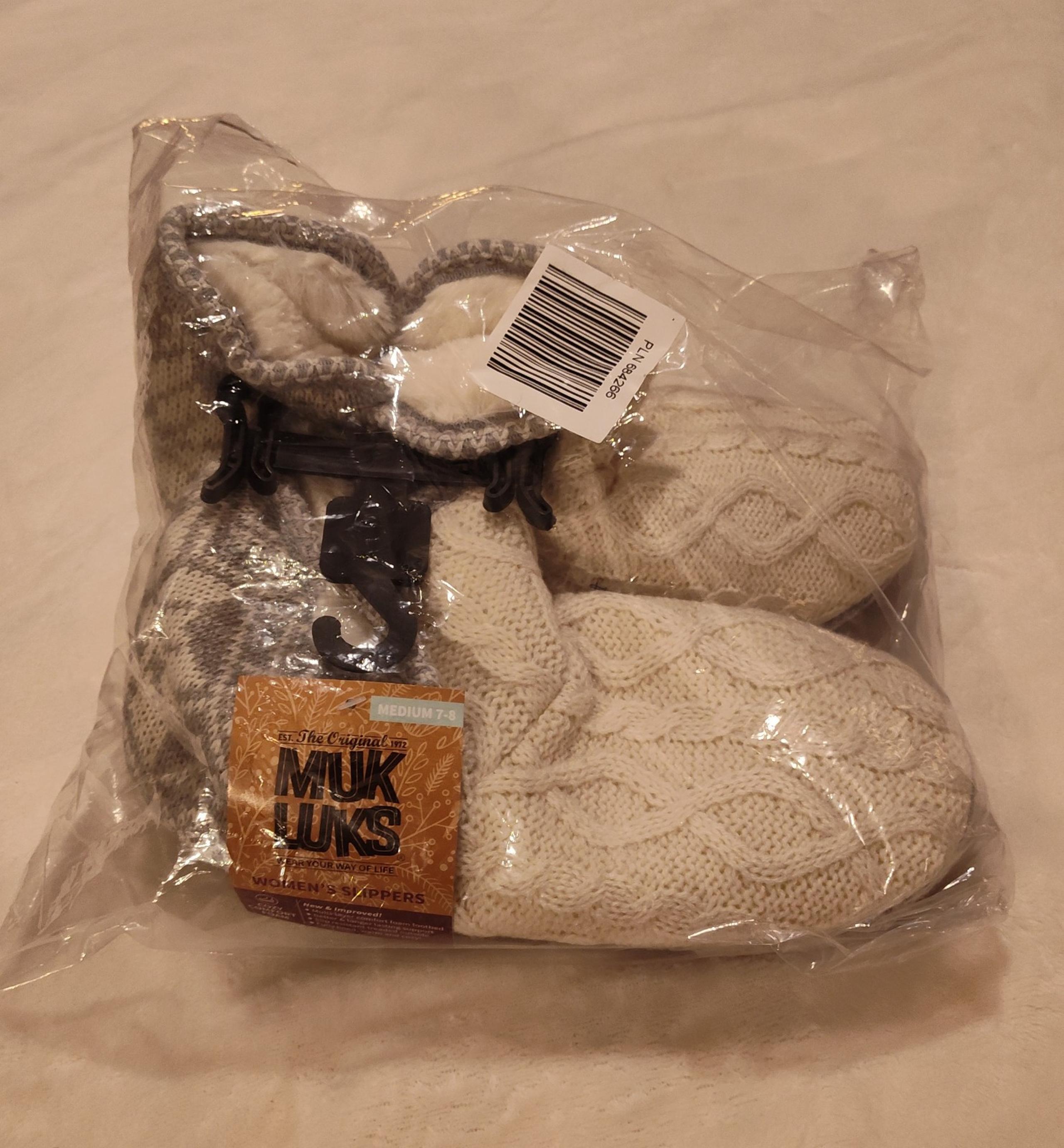 NWT! Muk Luks Slipper Shoes Sz Medium 7-8