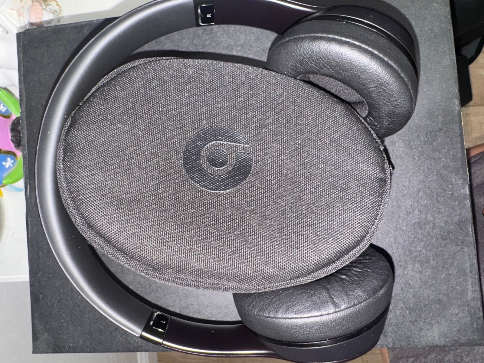 Beats Solo3 Wireless on ear Headphones with Apple W1