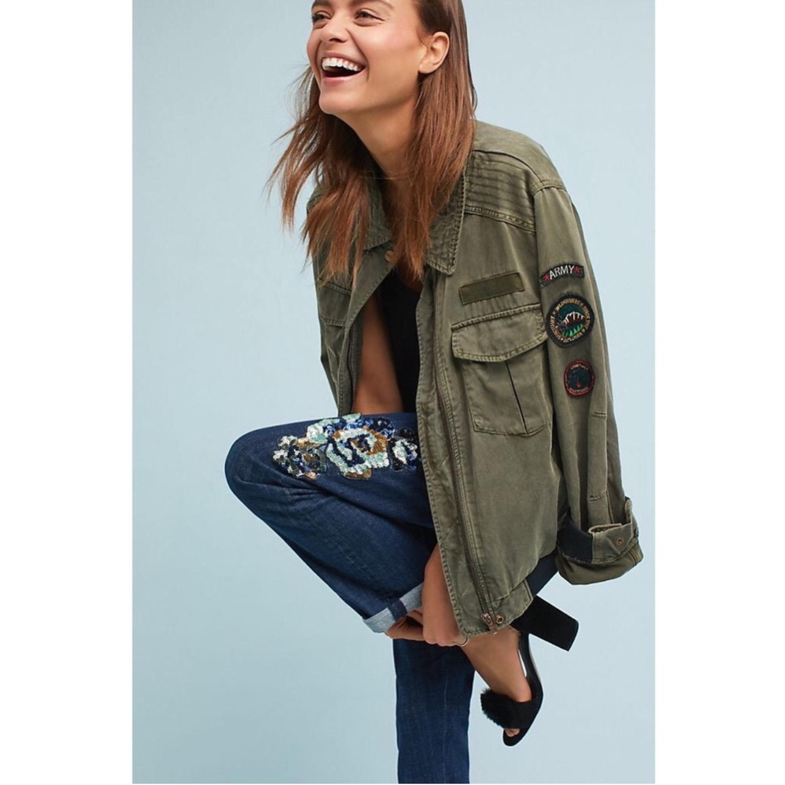 ANTHROPOLOGIE PILCRO Women’s Sequined Slim Boyfriend Jean size 32