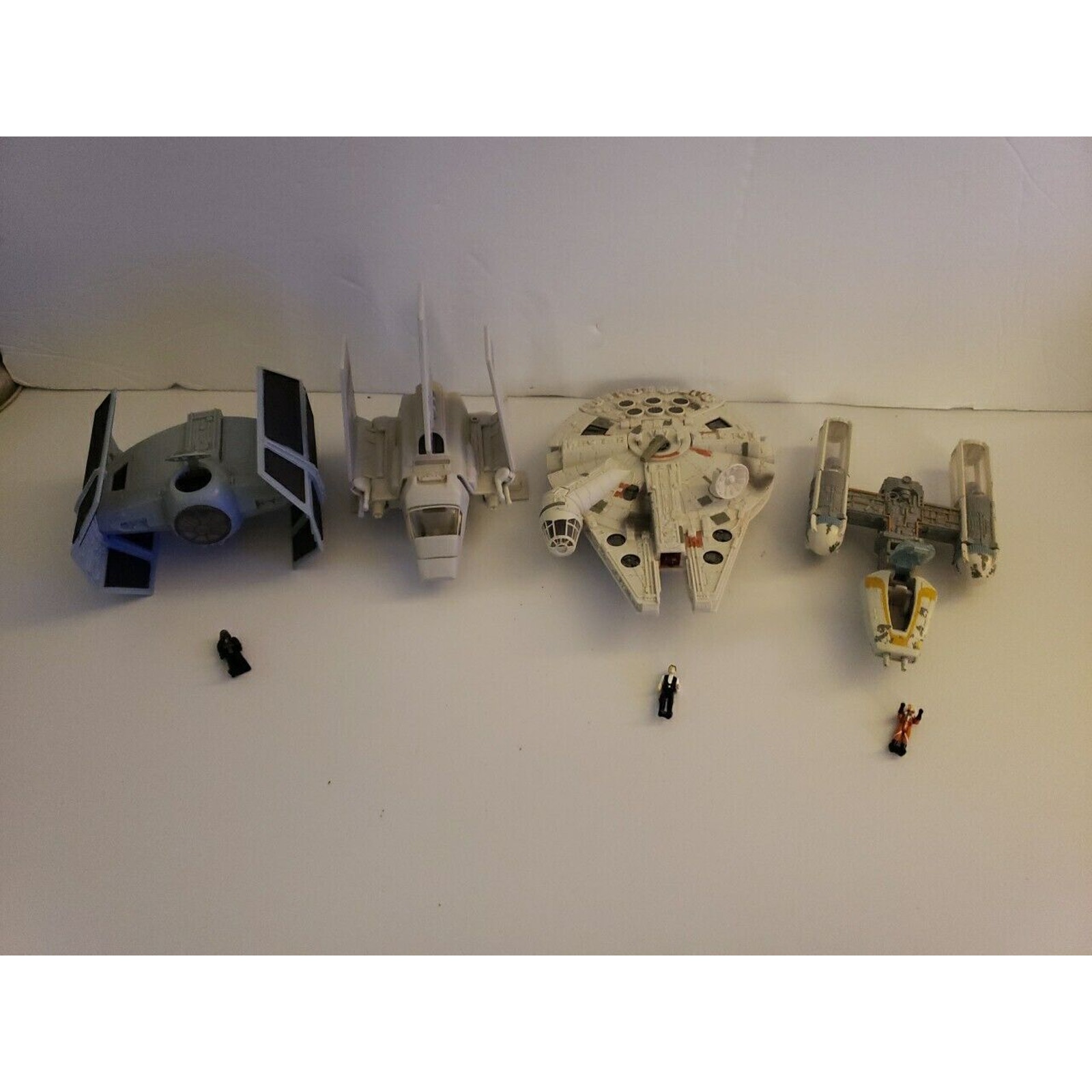Star Wars Micro Machines Action Fleet Lot Of 4 Millenium Falcon Tie Fighter More