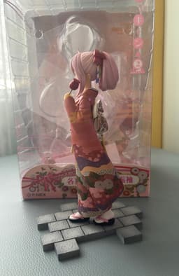 Item photo preview #2