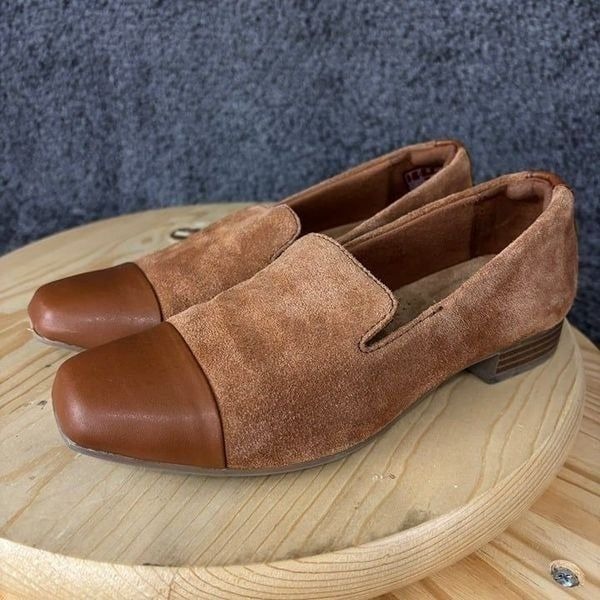 Clarks Tilmont Step Suede Loafers Womens 6.5 Cognac Flats Slip On Cap Toe Shoes