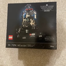 LEGO StarWars 75296 Darth Vader Meditation Chamber