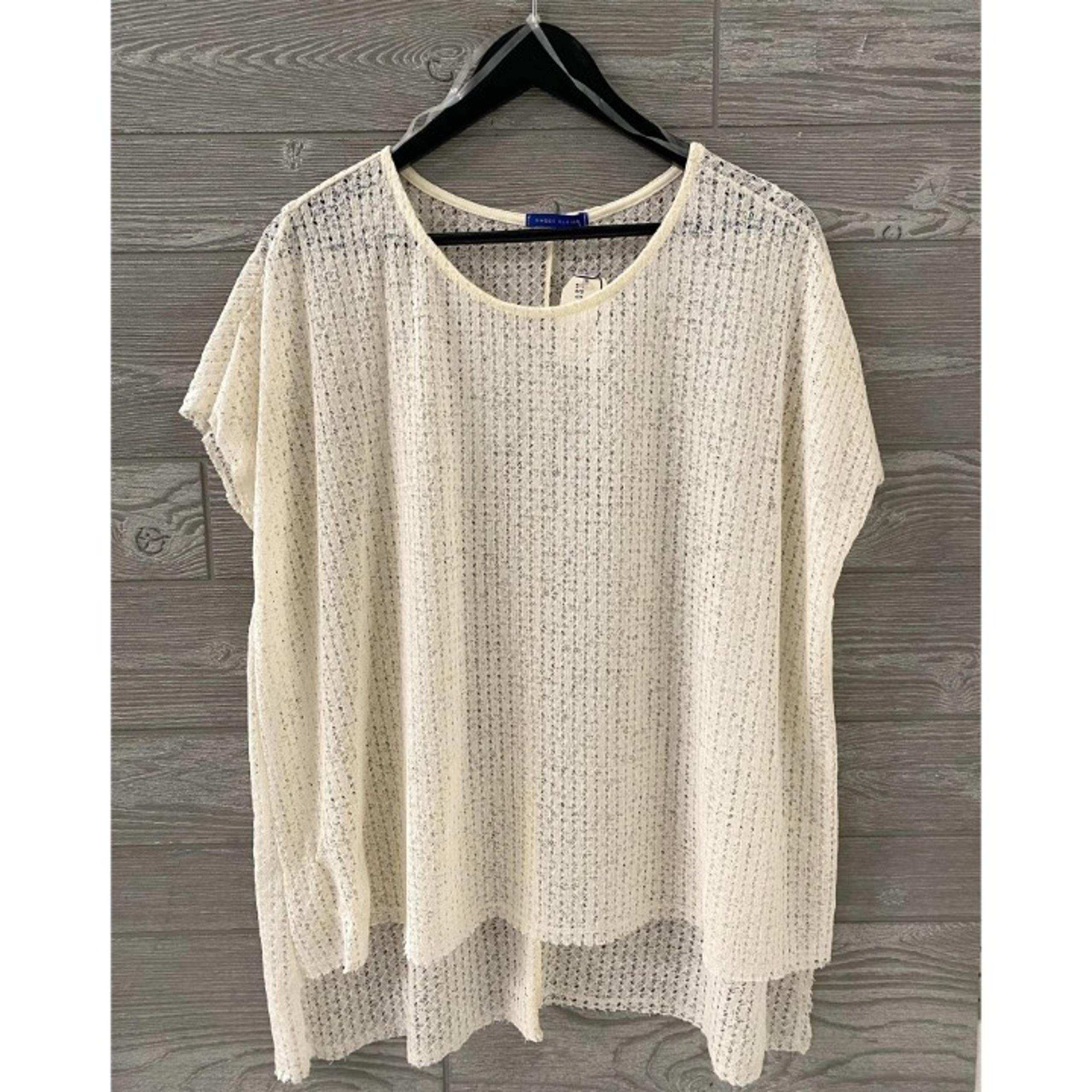 Sweet Claire open knit short sleeve top