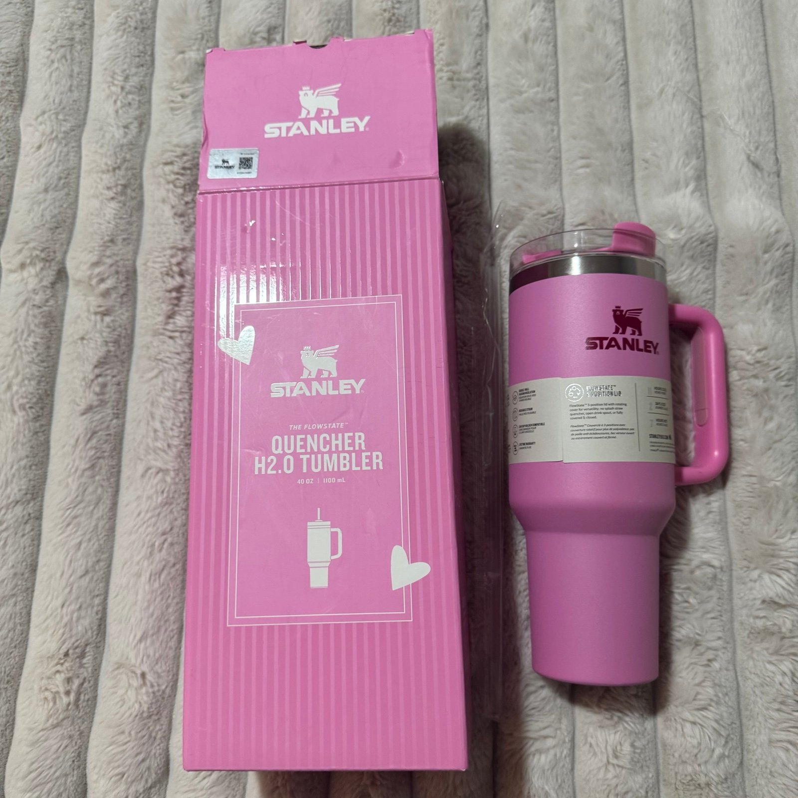 NWT- Stanley Quencher H2O Tumbler
