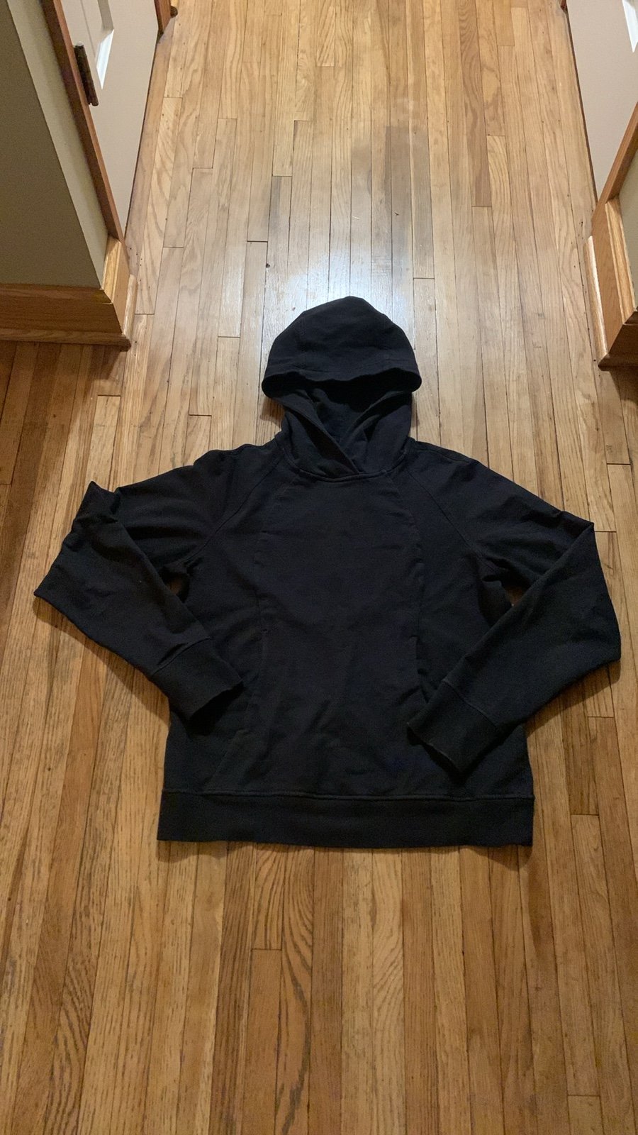 Lululemon Scuba Pullover Black Size 8