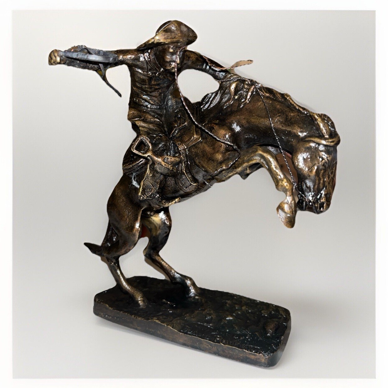 Frederic Remingtons 1988 Broncho Buster Bronze Sculpture Statue Frankli n Mint