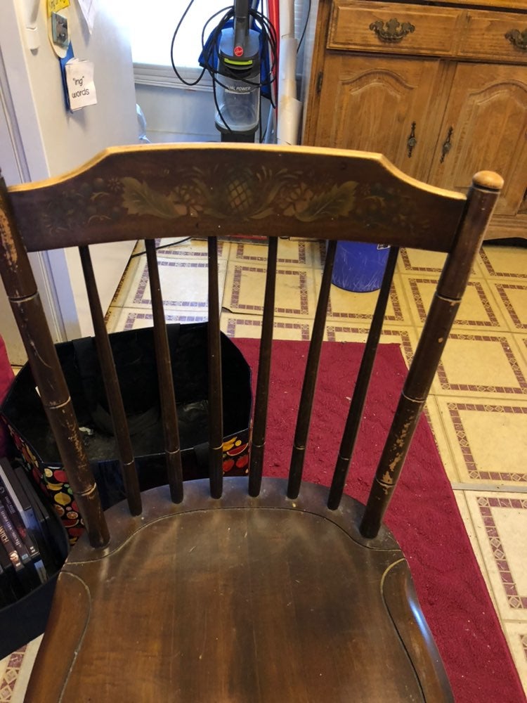 4 Vintage L, Hitchcock Chairs
