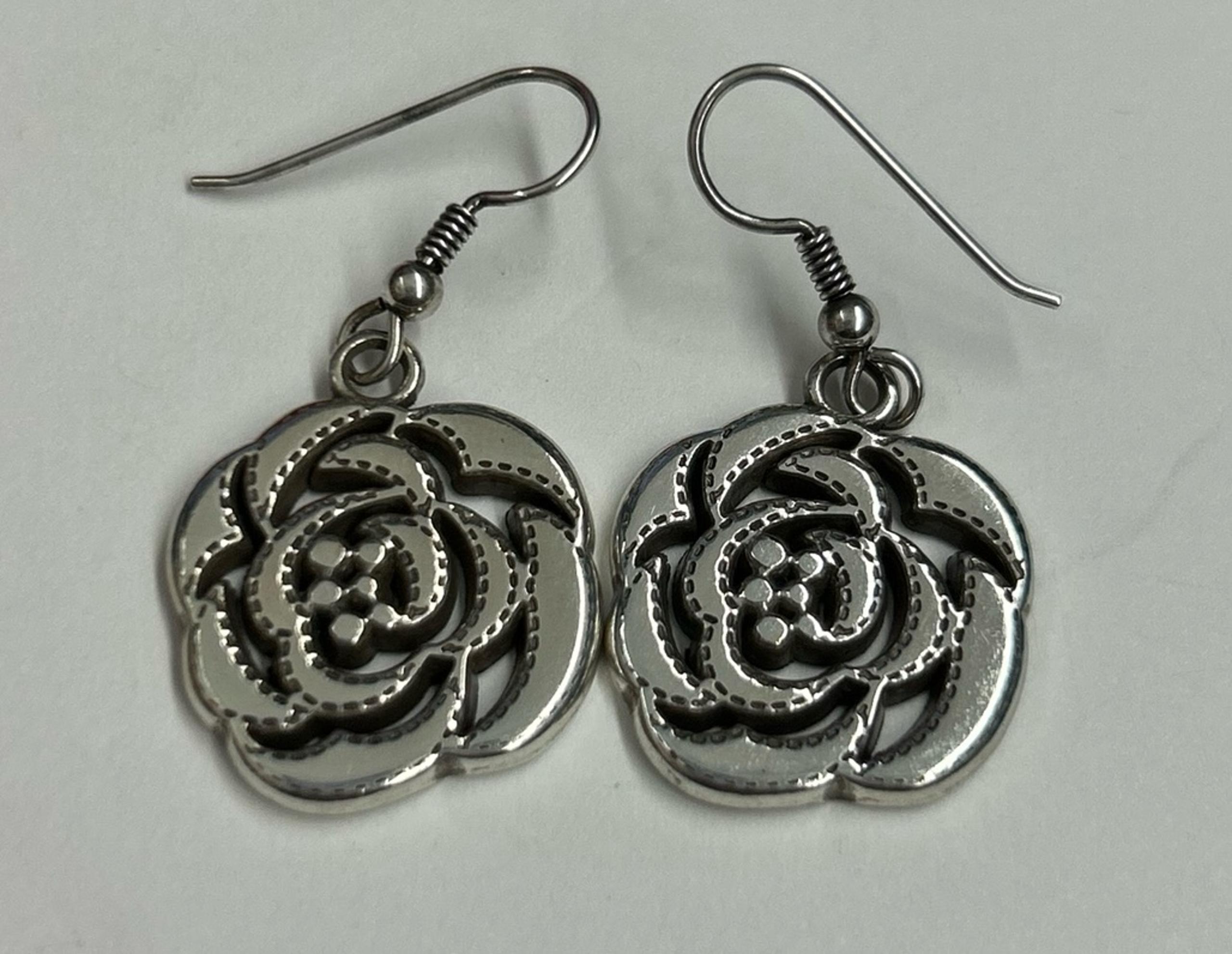 Brighton Texas Rose French Hook Silver Plate Flower floral dangle drop earrings