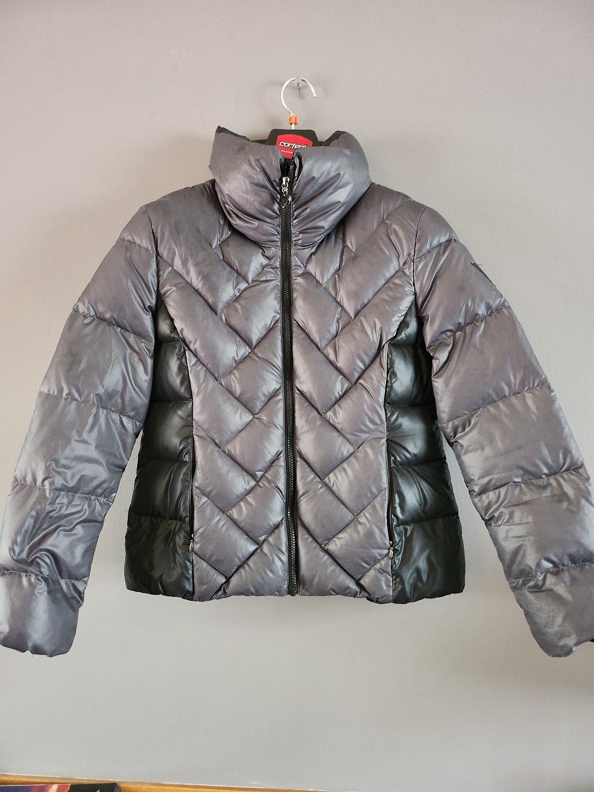 GUESS WOMENS JACKET SZ LARGE