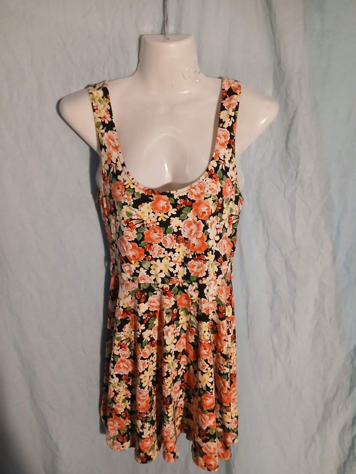 Forever 21 floral skater mini dress medium