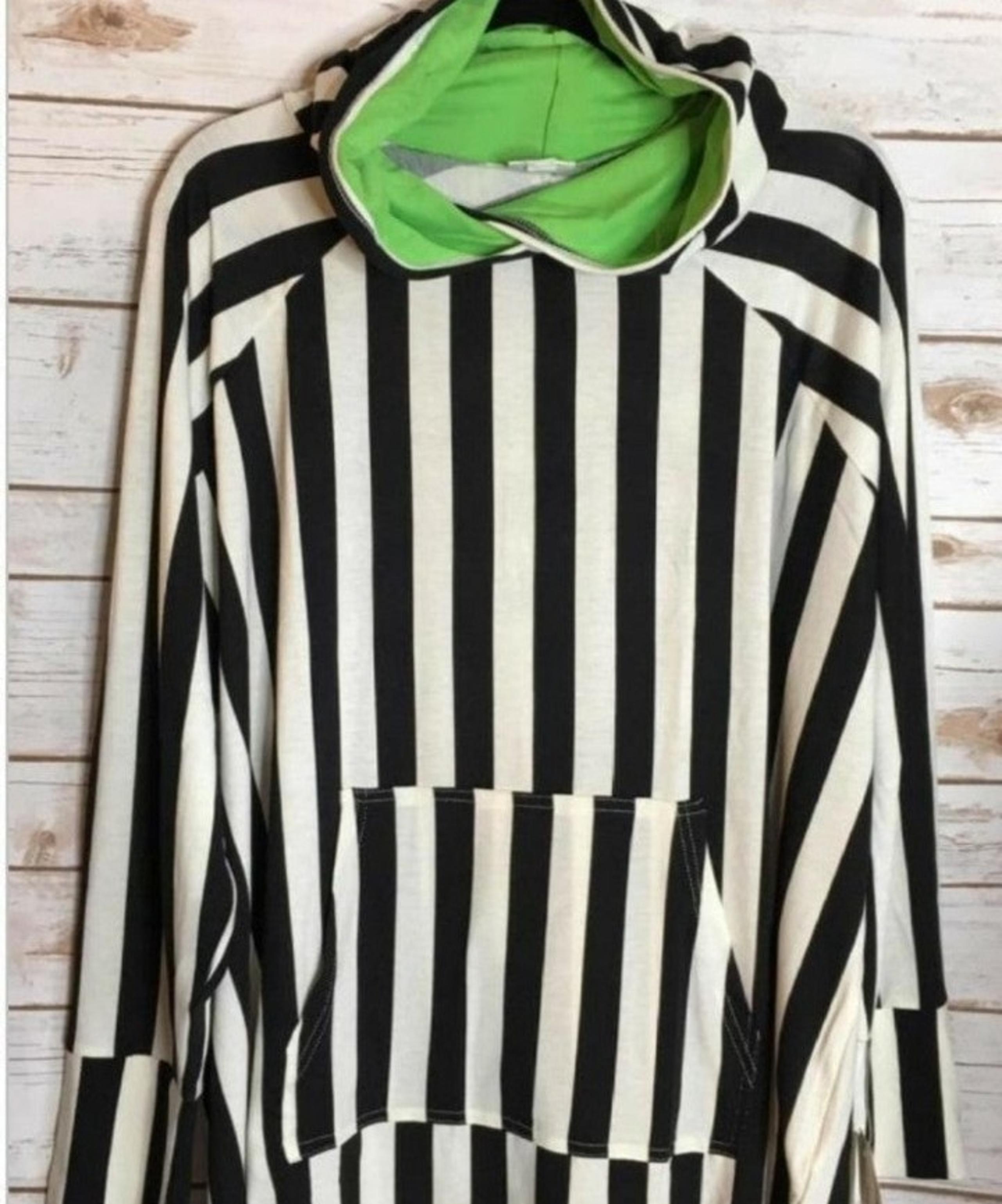 Lularoe Medium Amber Hoodie New