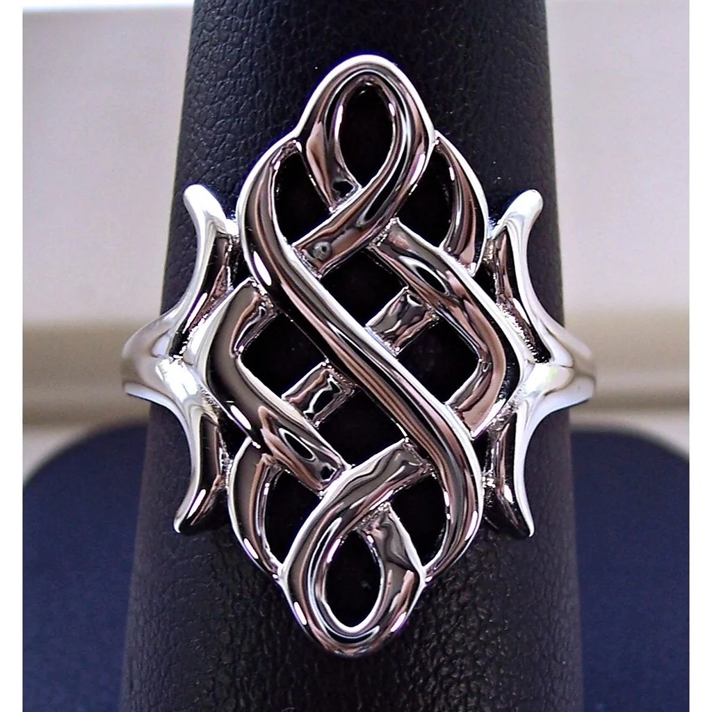 Size 9, Large Celtic Irish Endless Knot Ring