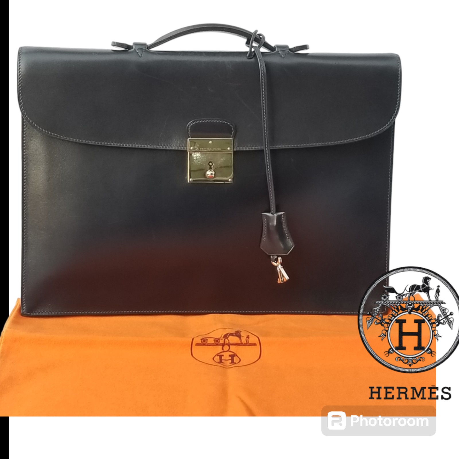 Hermès Paris Sac à dépêches briefcase in dark Navy box leather Vintage