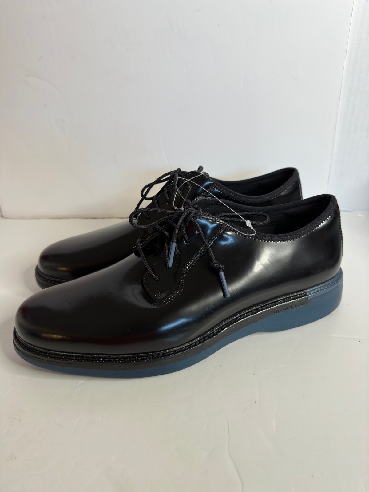 Cole Haan Grand Ambition Postman Derby in Black/Dark Denim size 12M