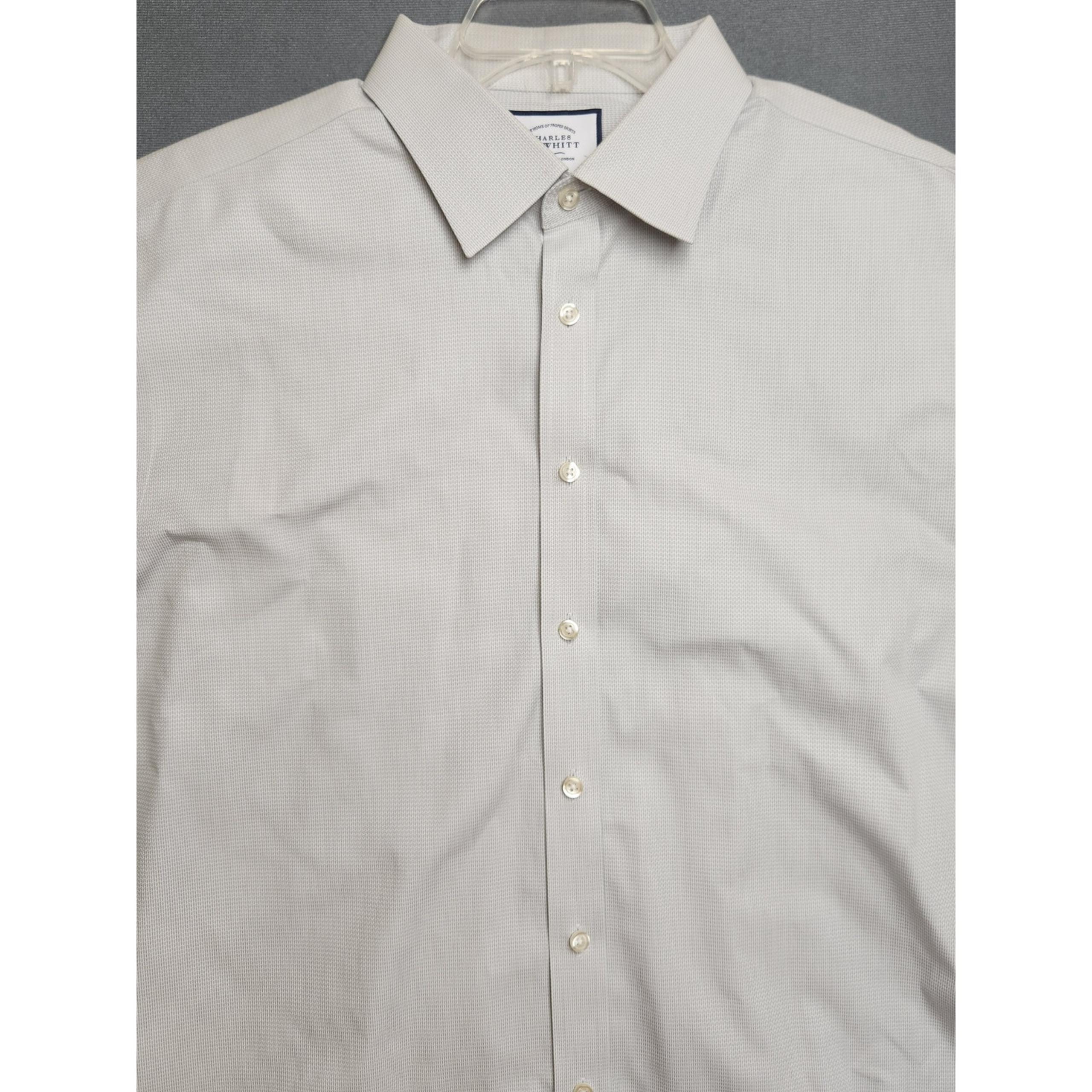 CHARLES TYRWHITT Classic Fit Non Iron  Mens Shirt Size 17.5/35" Starch Dry Clean