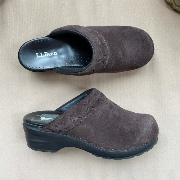 L.L. Bean Slip On Suede Mule Clogs Brown Size 6.5