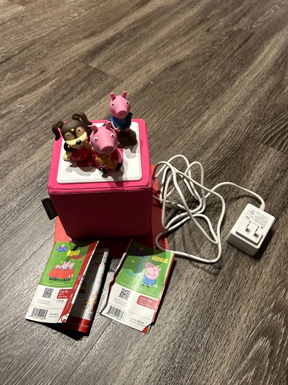 New - Never Used Pink Toniebox - 2 extra story characters!