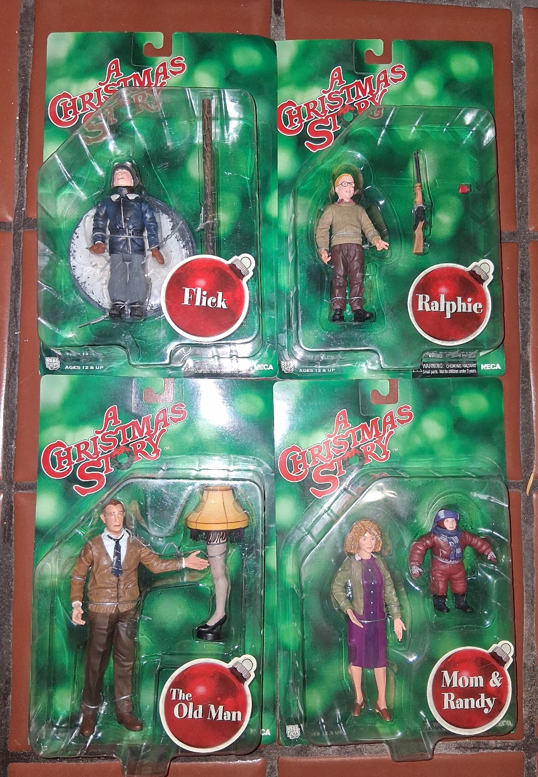 Neca A Christmas Story The Parker family - 4 figures in original packages
