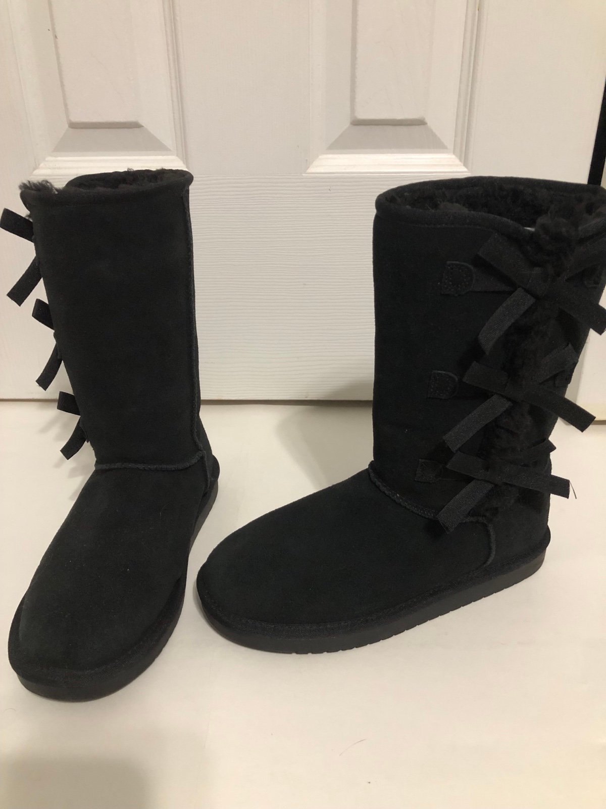 Koolaburra Ugg Black Victoria tall boots girls size 4 bows suede style 1020171.
