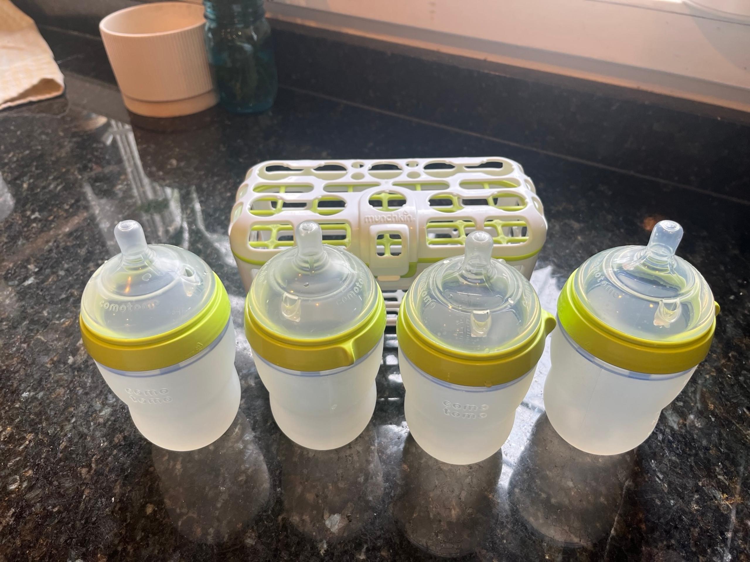 Como Tomo bottles