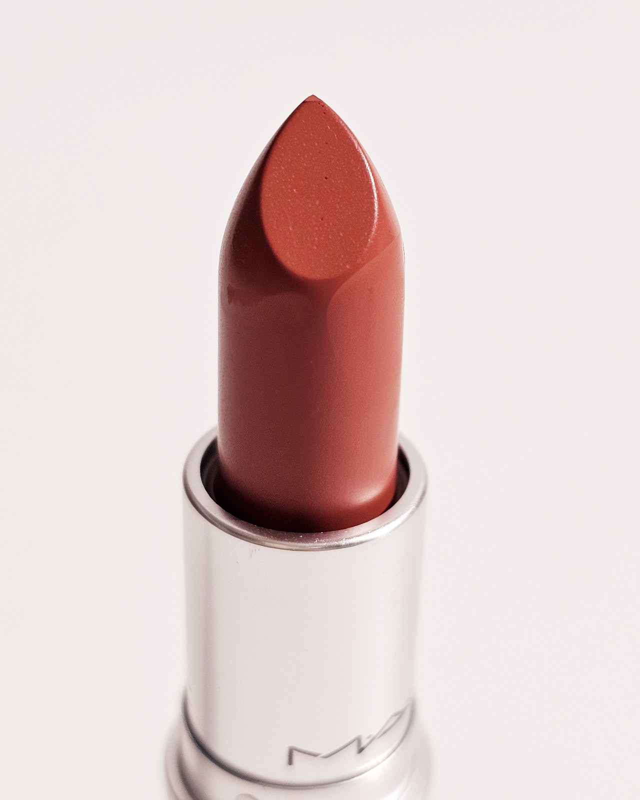 Mac Matte Lipstick #661 Tarnished Reputation New