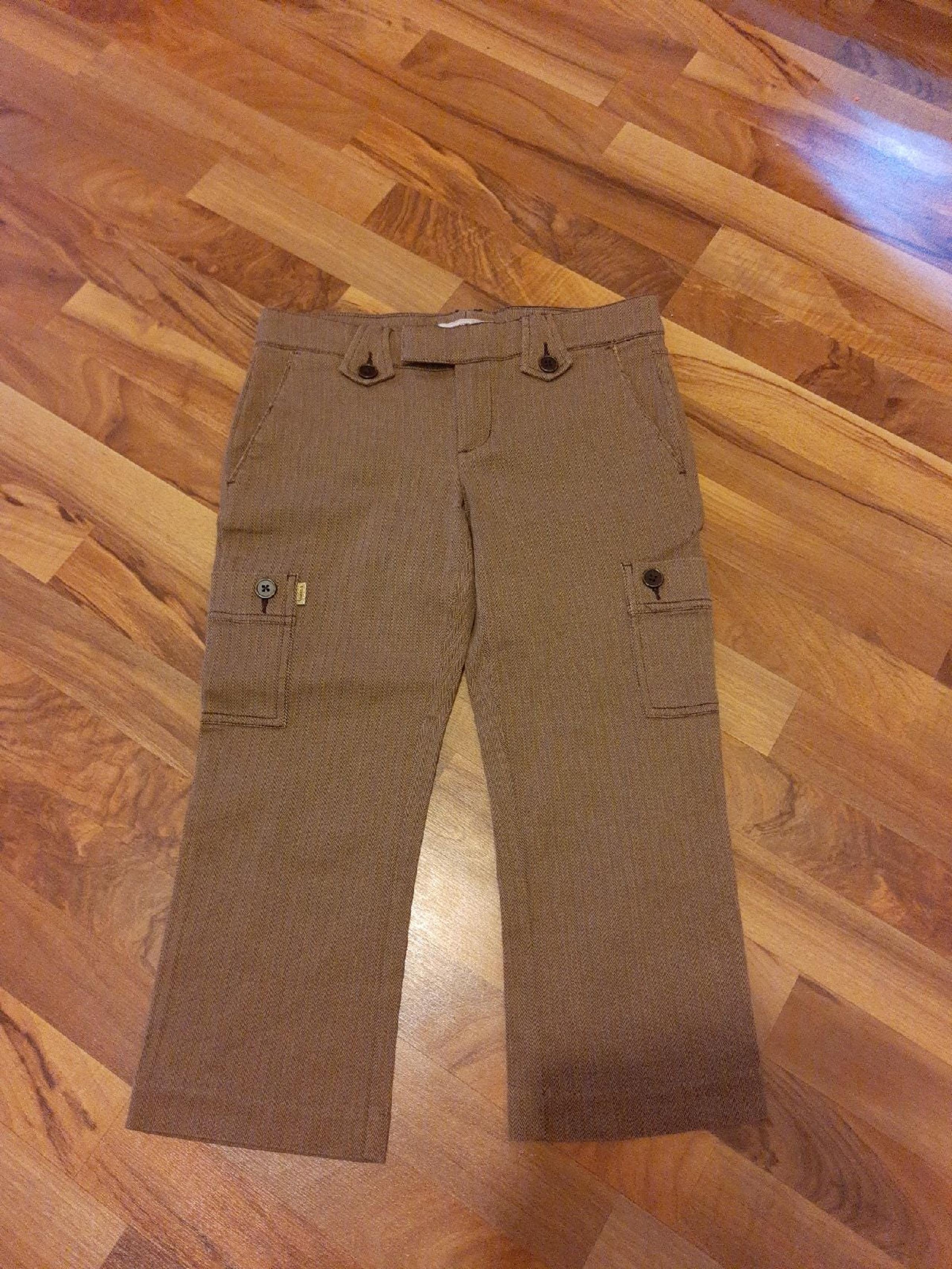 NWOT tommy capris