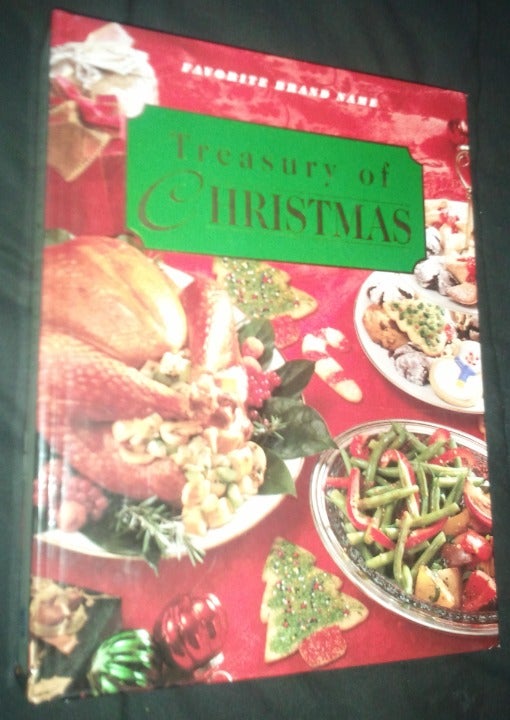 Treasury of Christmas HC 1995 Publications International Cookbook Festive Recipe