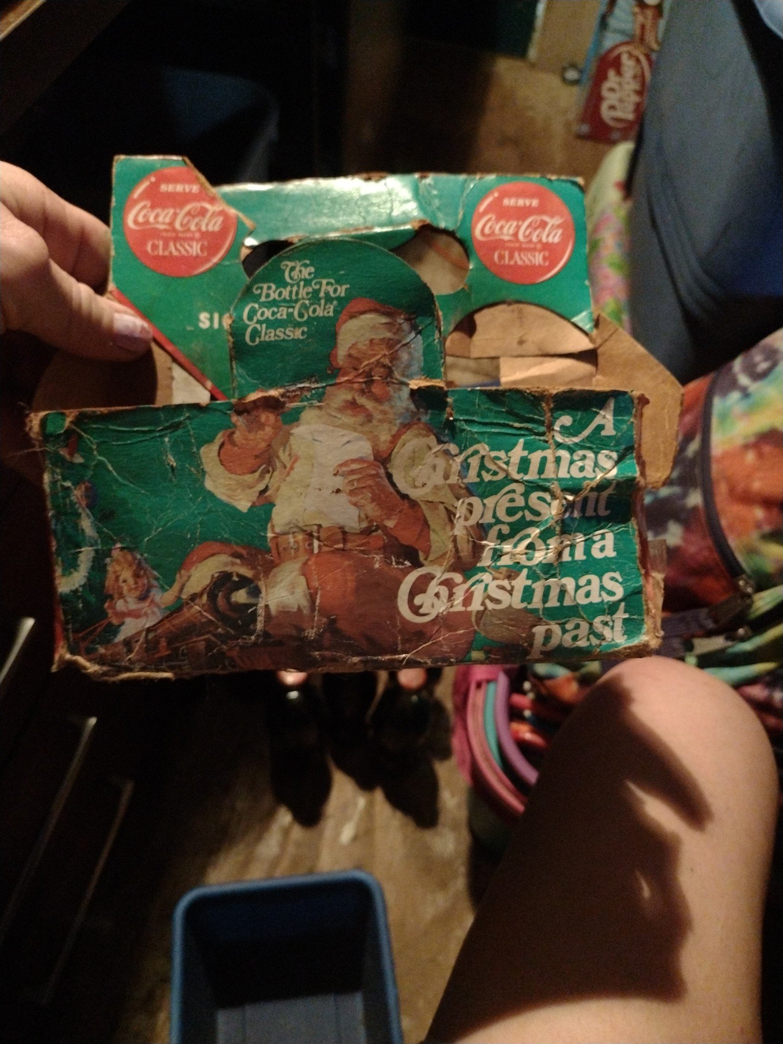 Collectable Classic Coke Christmas 1989 6 pack Unopened