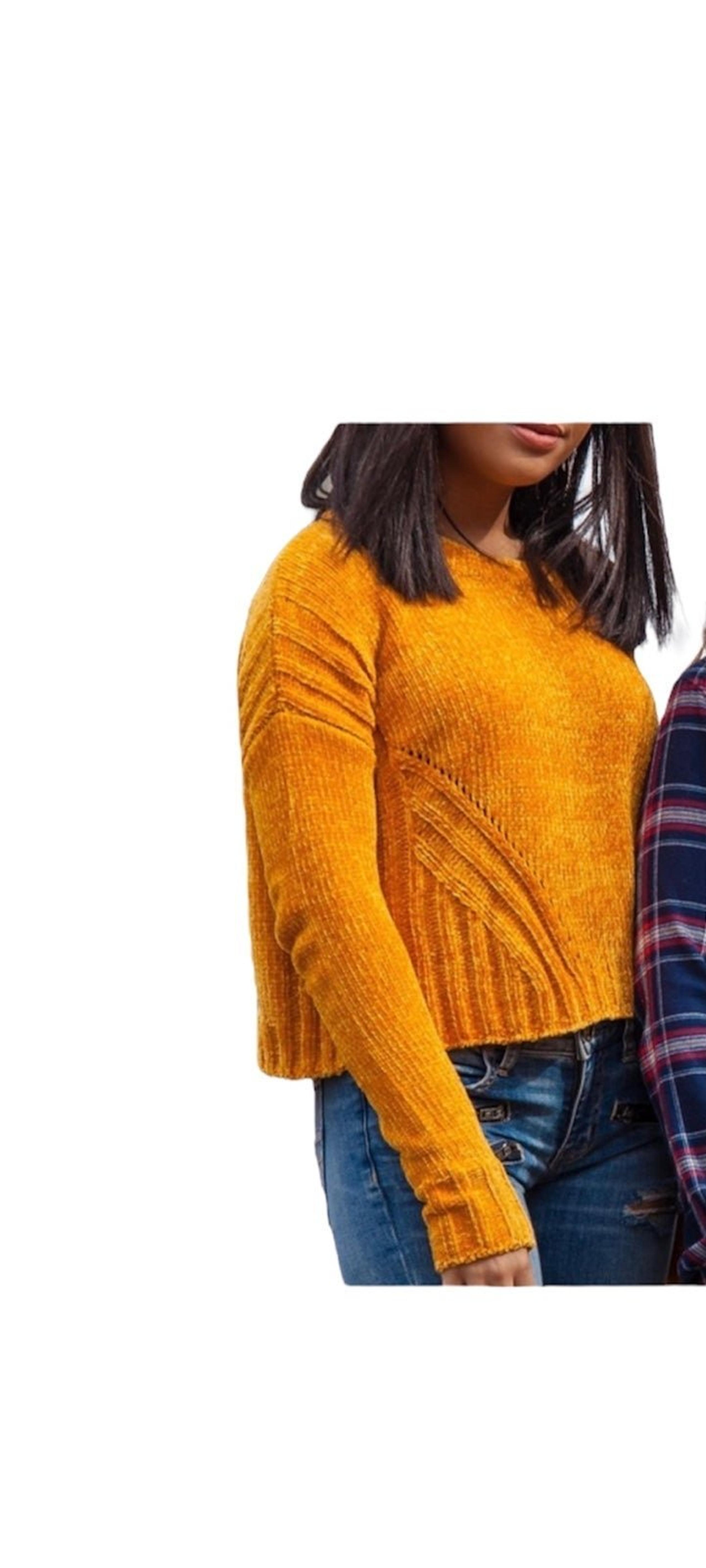 Charlotte Russe Soft Burnt Orange Fall Crew Neck Sweater 100% Polyester