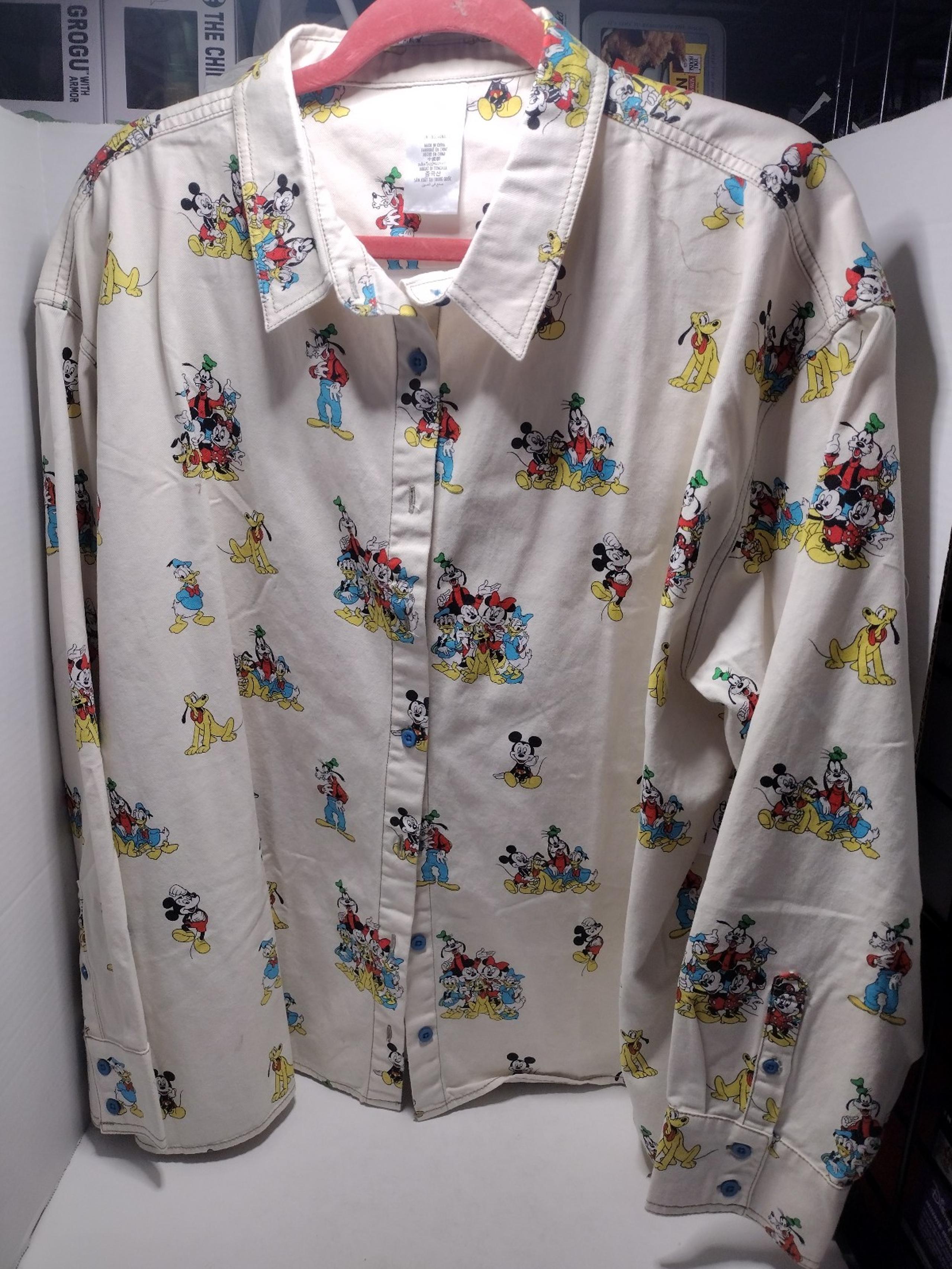 Mickey And Friends Button Down Shirt Size XL NWT - Disney