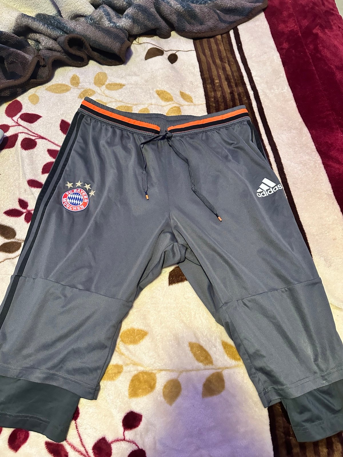 bayern munich 3/4 training pants authentic