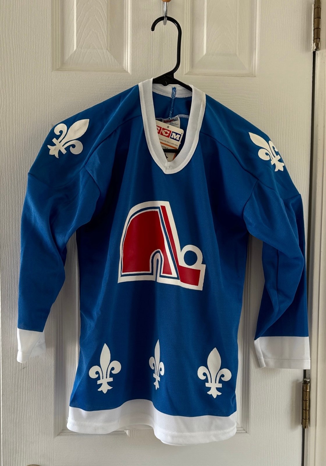 Authentic NHL Quebec Nordiques Jersey Boy G/L CCM Vintage NWT