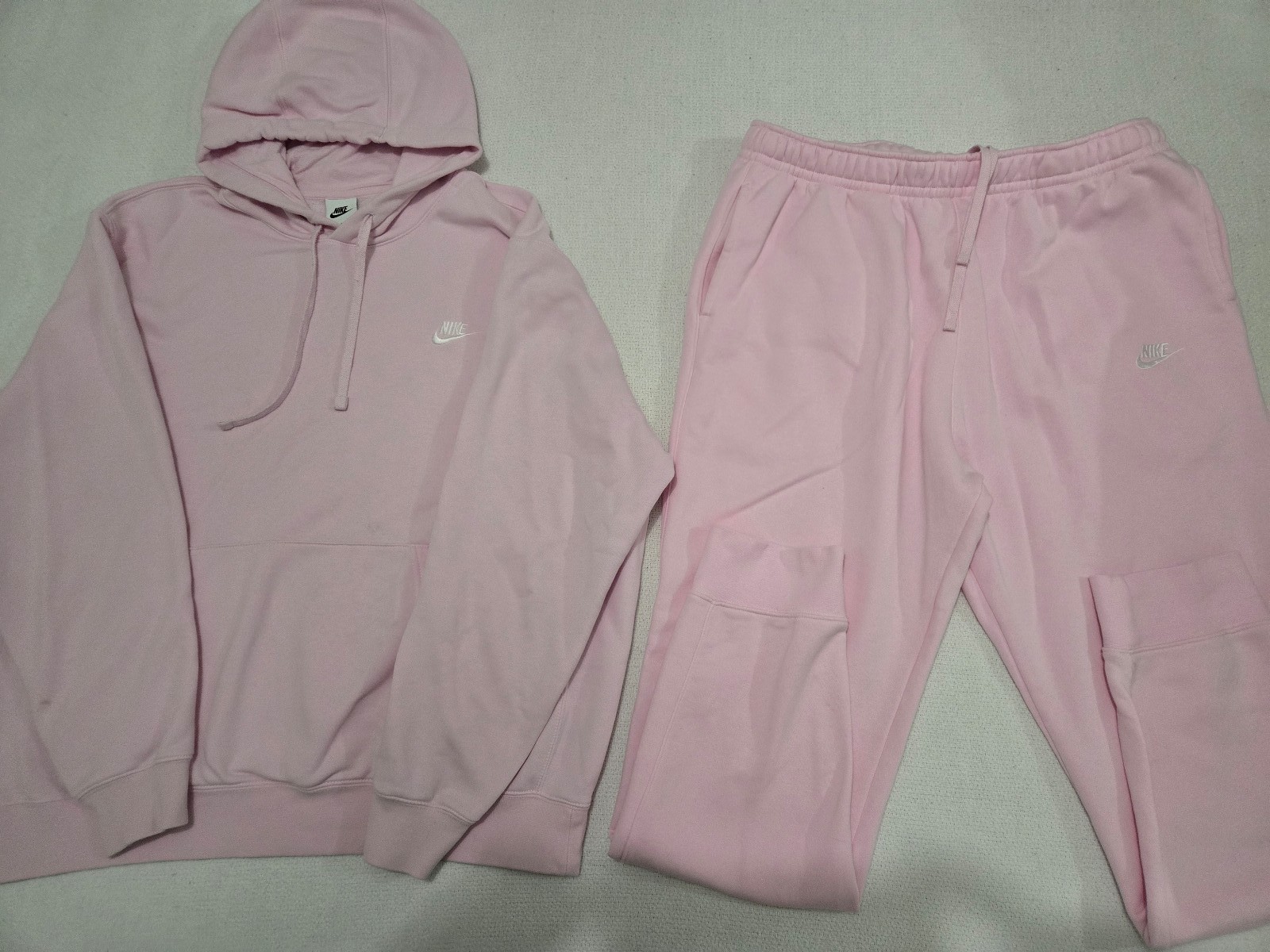 Men's Nike tracksuit jogger set