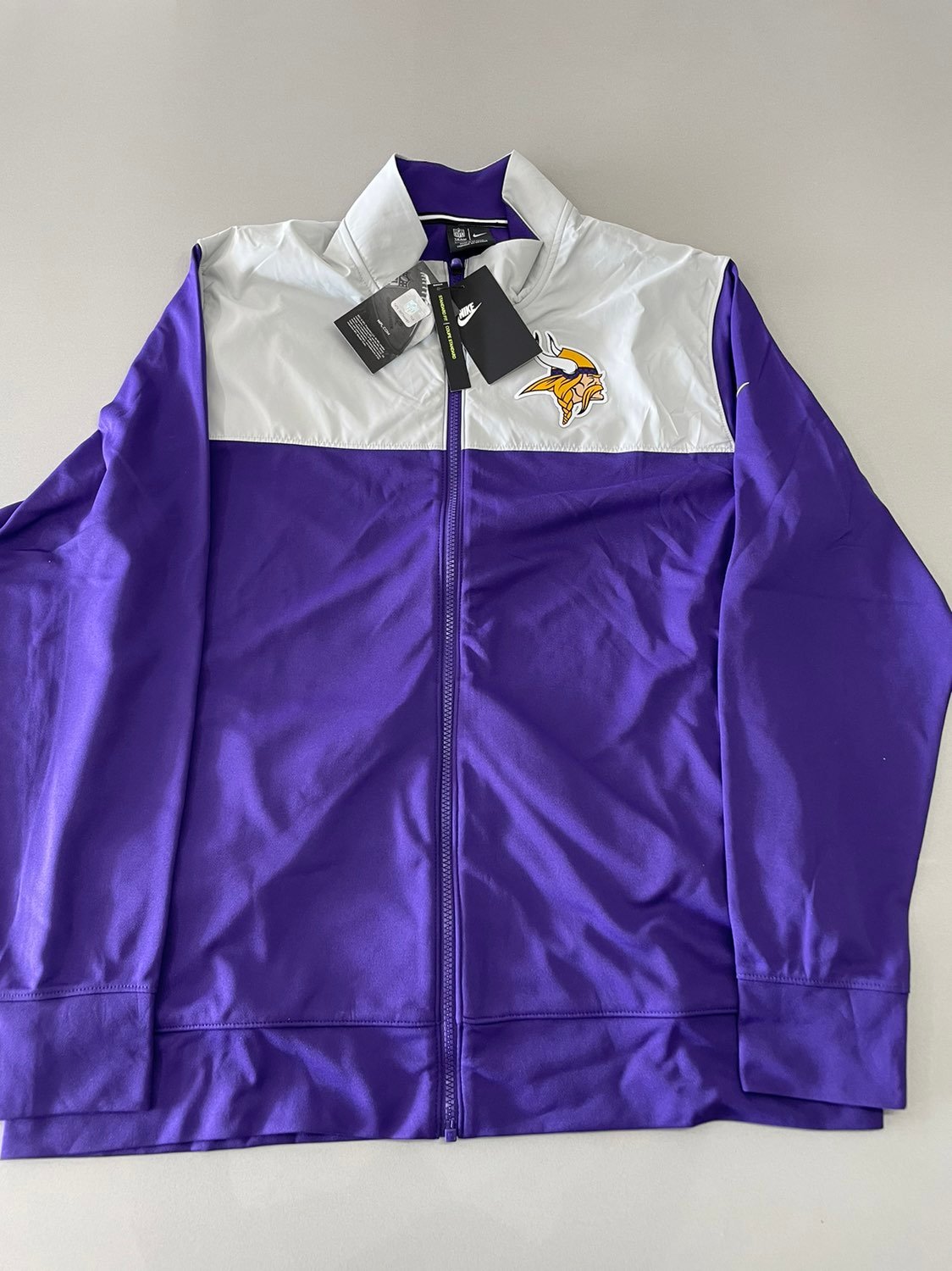 Nike Minnesota Vikings Zip Jacket Large