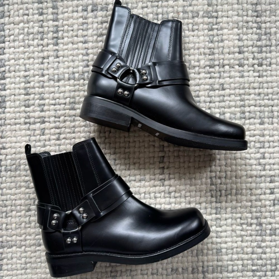 NEW Marc Fisher Black Moto Mizzie Chelsea Boot 7