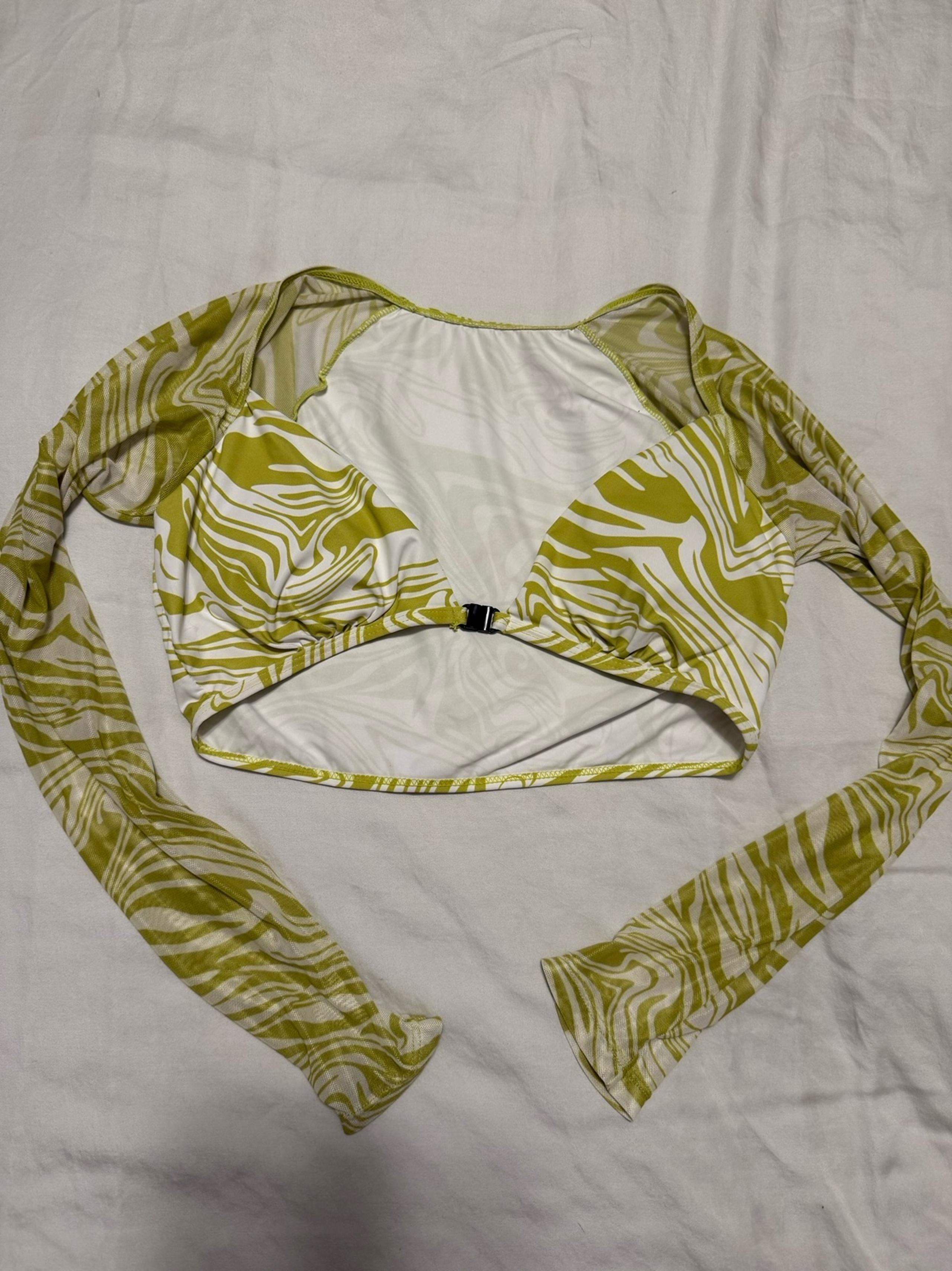 MESH LONG SLEEVE SWIM TOP