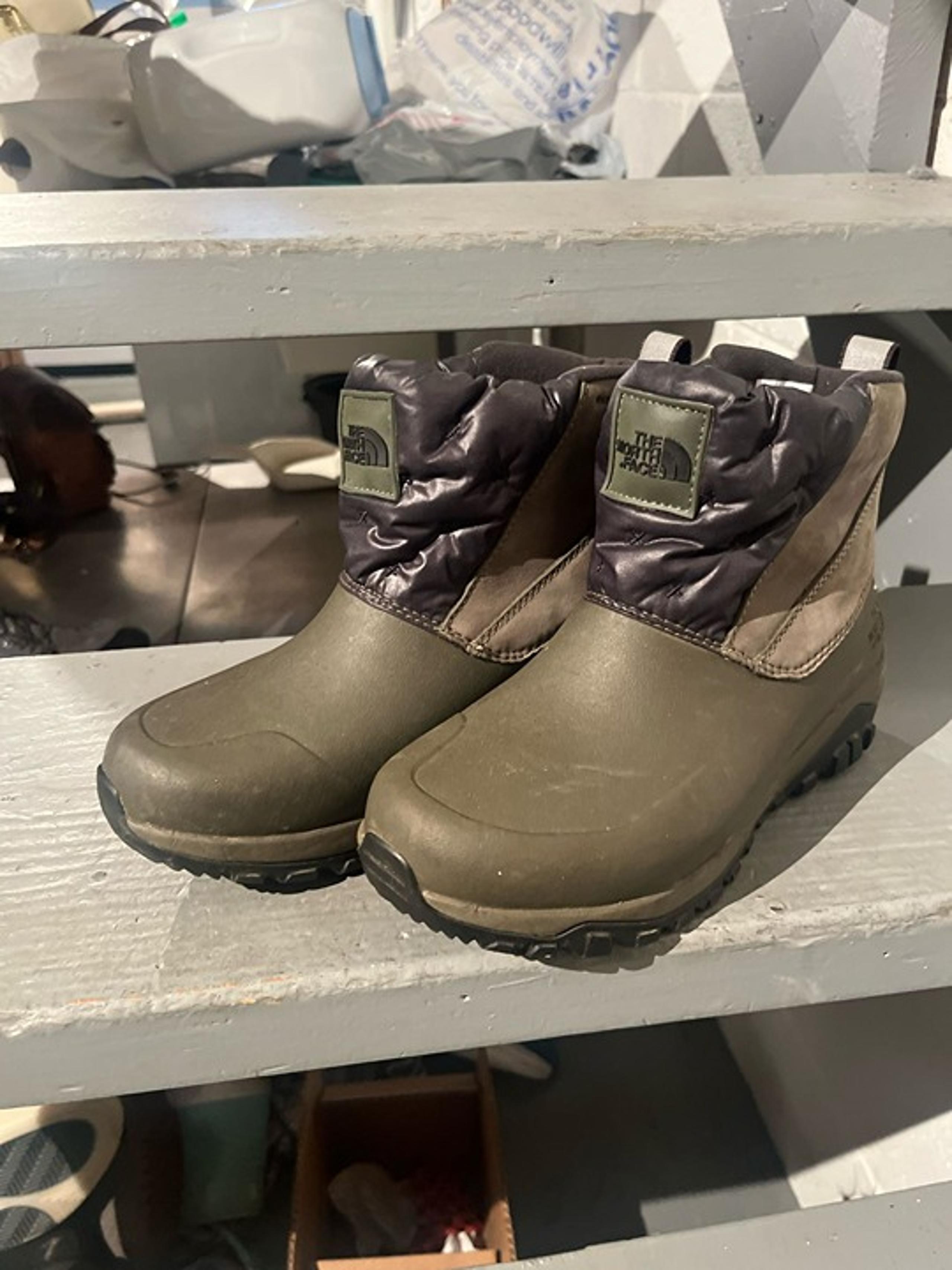 The North Face Yukiona Ankle Boots Women Size 7 Green Black Snow Winter Shoes