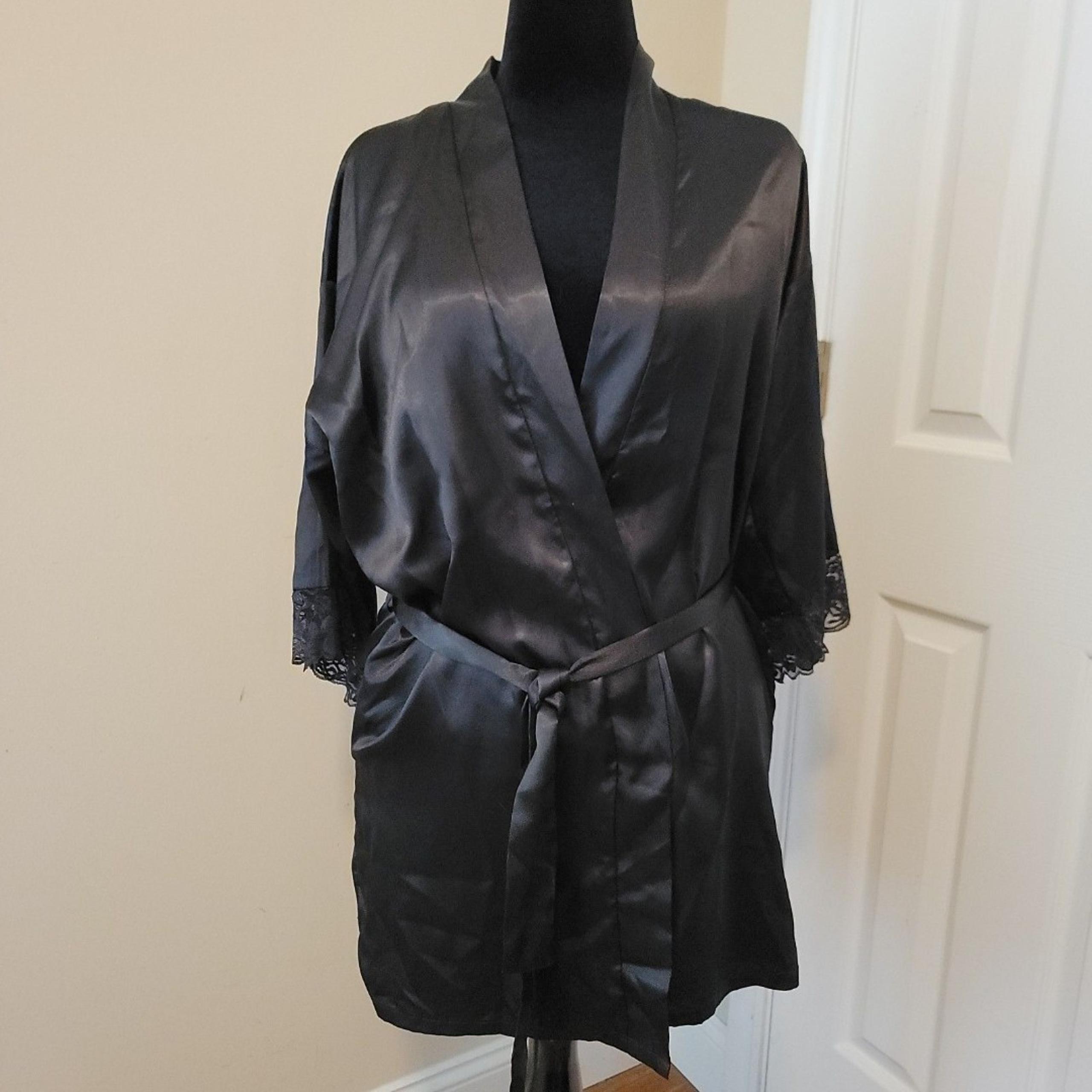Fredericks of Hollywood Black Satin Black Lace Trim Robe Womens S